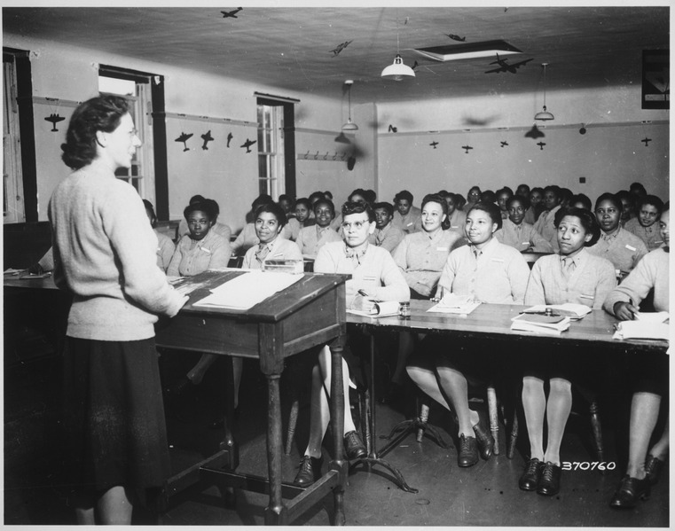 File:"U.S. Army nurses are taking notes during a lecture in (a) classroom at the Army Nurse Training Center in England.", 09- - NARA - 531411.tif