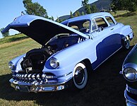 '52 DeSoto (Auto classique VAQ Mont St-Hilaire '11).jpg