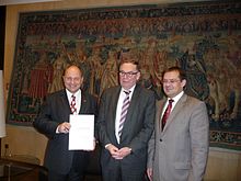 Submission of the final report to the Federal Council on December 12, 2012