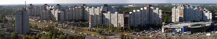 Комплекс двох найдовших будинків Києва на Теремках