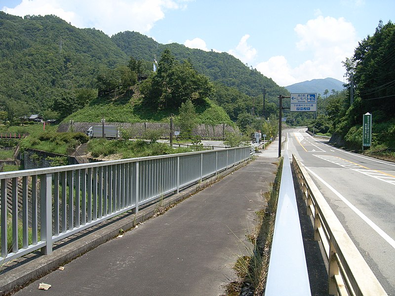 File:国道300号線 木喰橋 - panoramio.jpg