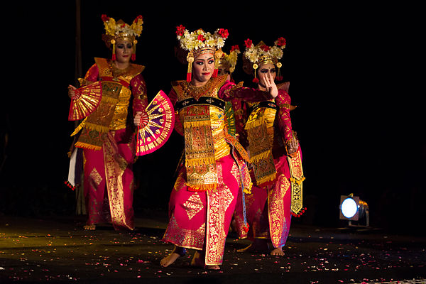 Legong dance