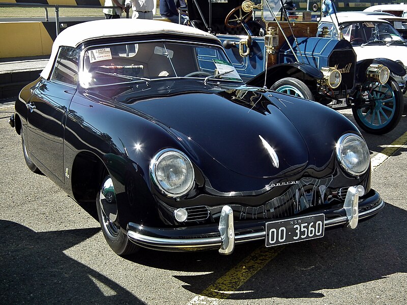 File:1954 Porsche 356 convertible (9596133395).jpg