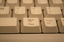 Close up of the keyboard pizza key 2008-04-25 Netpliance i-Opener pizza key.jpg