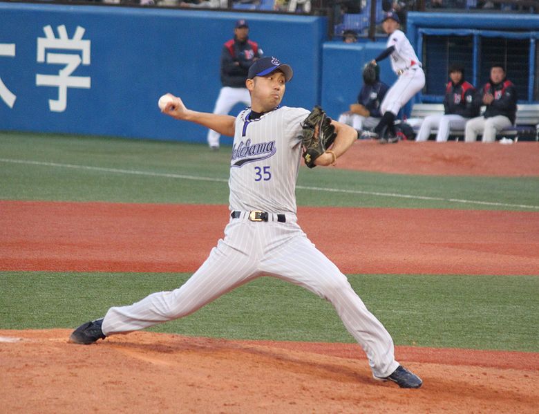 File:20100403牛田投手.JPG