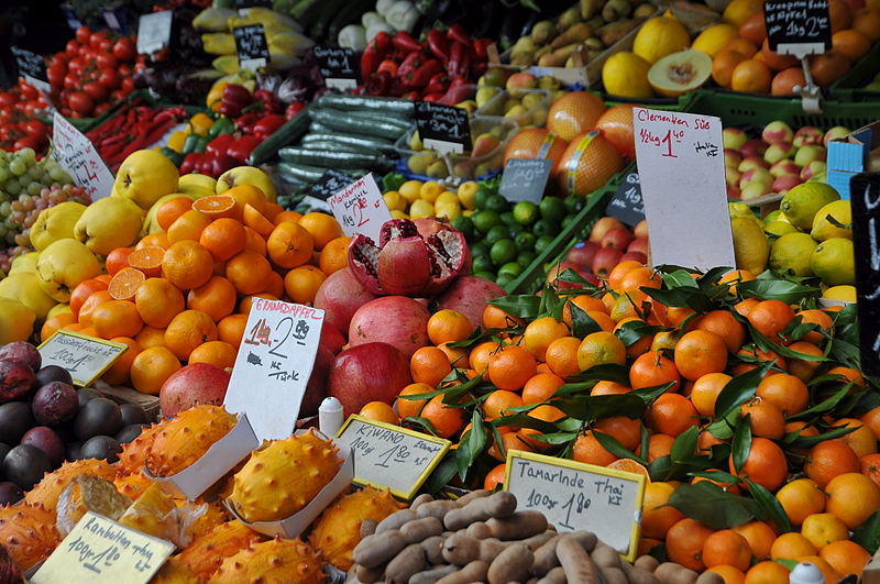 File:2012 am Wiener Naschmarkt 6.JPG