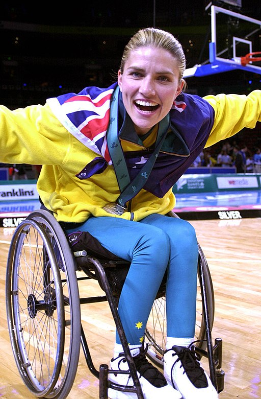 291000 - Wheelchair basketball Lisa O'Nion post game silver medal - 3b - 2000 Sydney medal photo