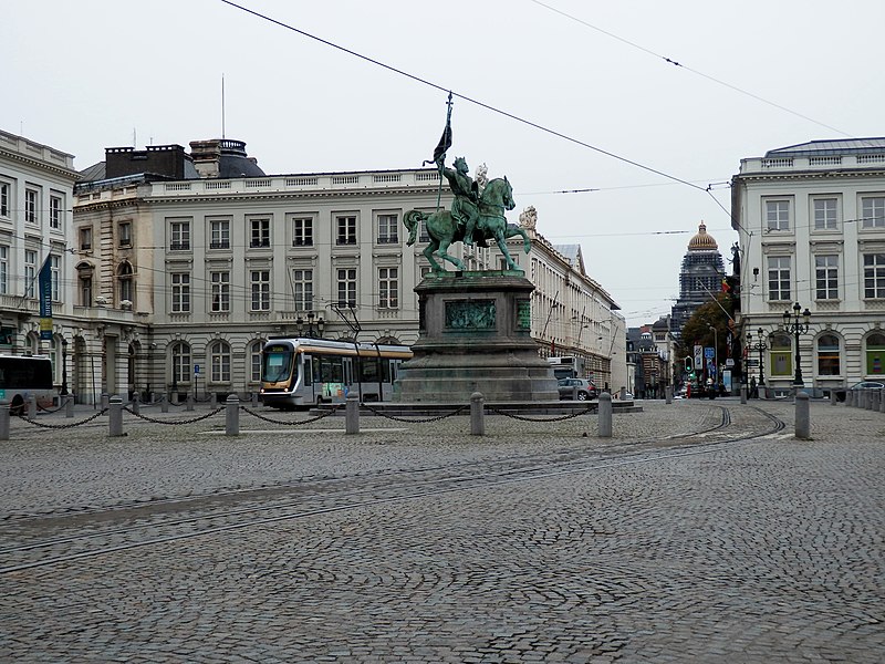 File:3. Plac Królewski.jpg