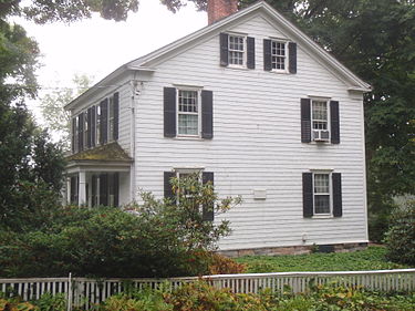The Homestead as seen from Schoolhouse Road. 36 Mead Street, from Schoolhouse Road.JPG