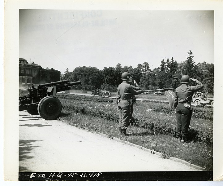 File:3rd Infantry Division on parade, Austria, 1945 (49440928206).jpg