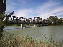 Photograph of Abbotsford Bridge spanning the Murray River