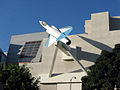 Image 25Now closed, the California Aerospace Museum, designed by Frank Gehry, formerly displayed a Lockheed F-104 Starfighter