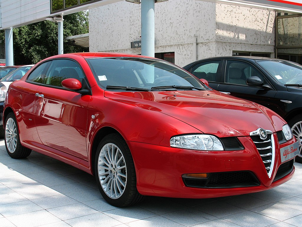 File:Alfa Romeo GT 2008.jpg - Wikimedia Commons