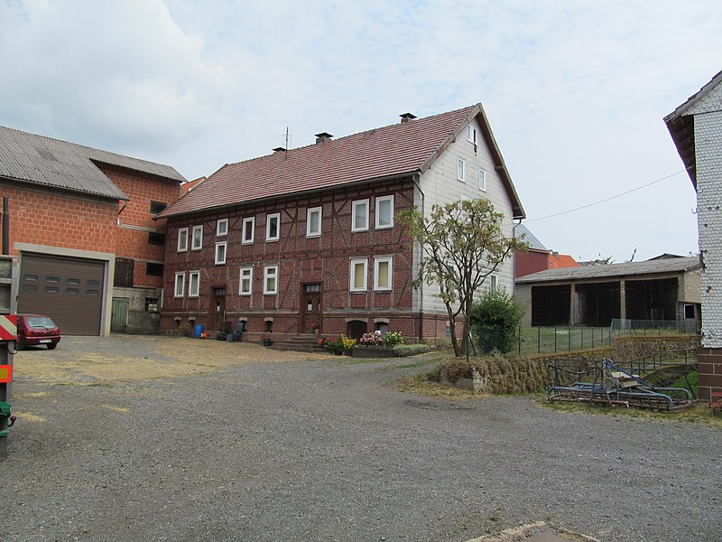 File:Am Wasser 11, 1, Seigertshausen, Neukirchen, Schwalm-Eder-Kreis.jpg