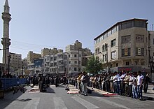 Freitagsgebet vor der al-Husseini-Moschee