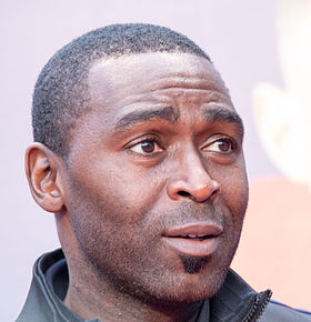 Andy Cole (cropped).jpg
