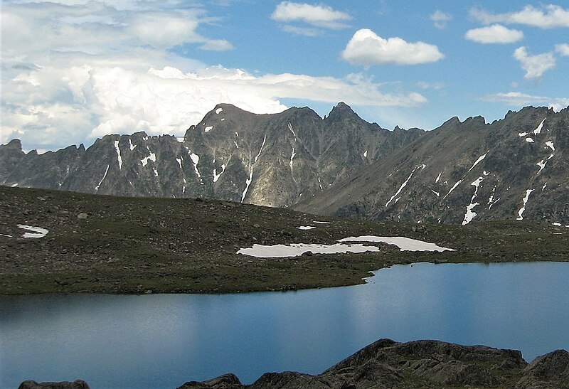 File:Apache Peak from Lake Dorothy.jpg