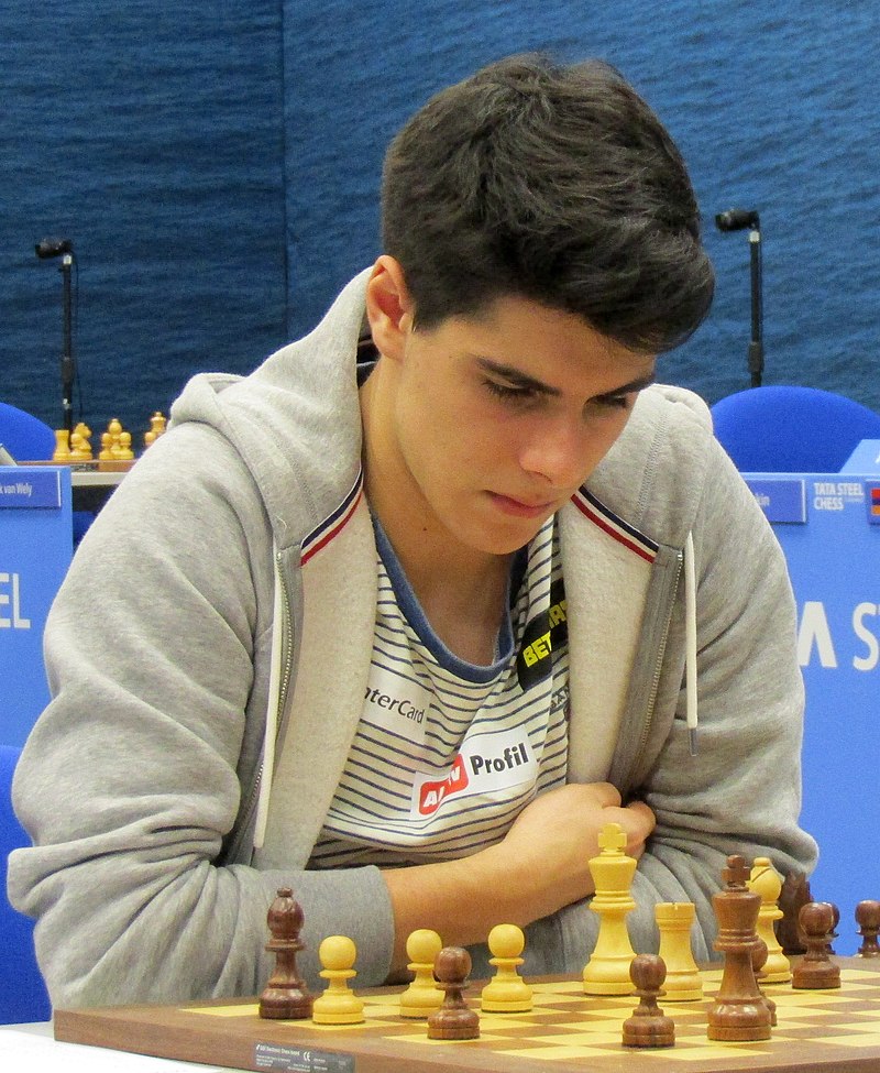 Chess player enyalios-aris (Aris from Chania (x-Athens), Greece) - GameKnot