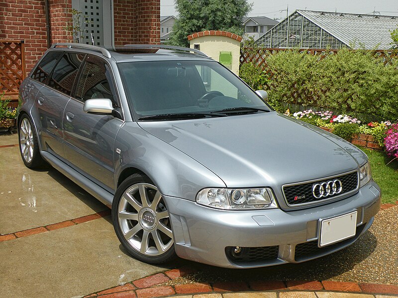 File:Audi-RS4-B5.jpg