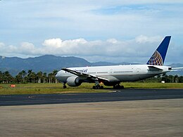 B777 Continental Cibao.jpg