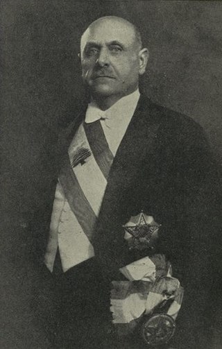 <span class="mw-page-title-main">Bechara El Khoury</span> First President of Lebanon (1890–1964)