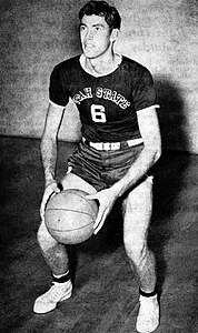 Bert Cook basket-ball.jpg