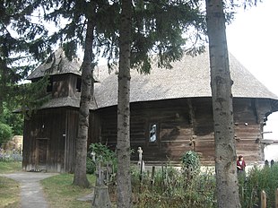Biserica de lemn din Drăguşeni.jpg