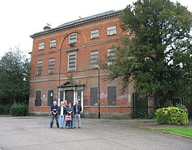 Braunstone Hall, Leicester.jpg