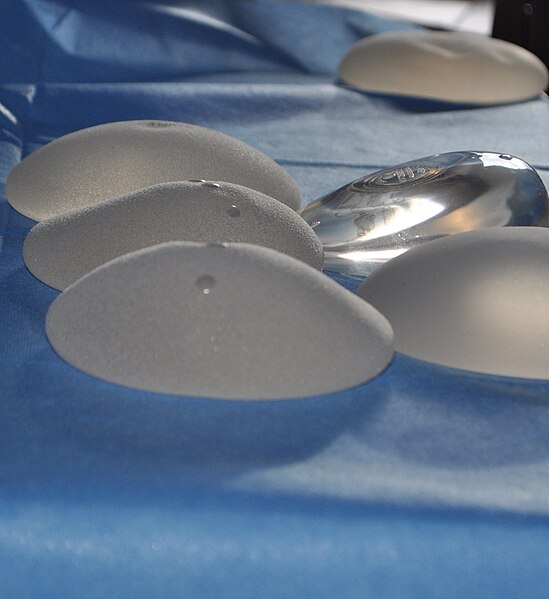 File:Breast implant implant mammaire (35606172946).jpg