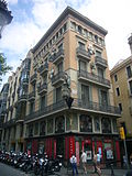 Casa Bruno Cuadros (reforma de edificio anterior) , Barcelona (1888)