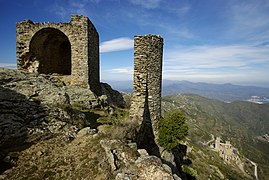 Les ruines du château de Sant Salvador de Verdera.