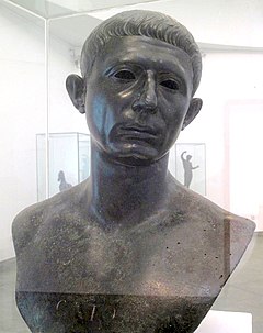 Busto de bronze Cato Volubilis.jpg