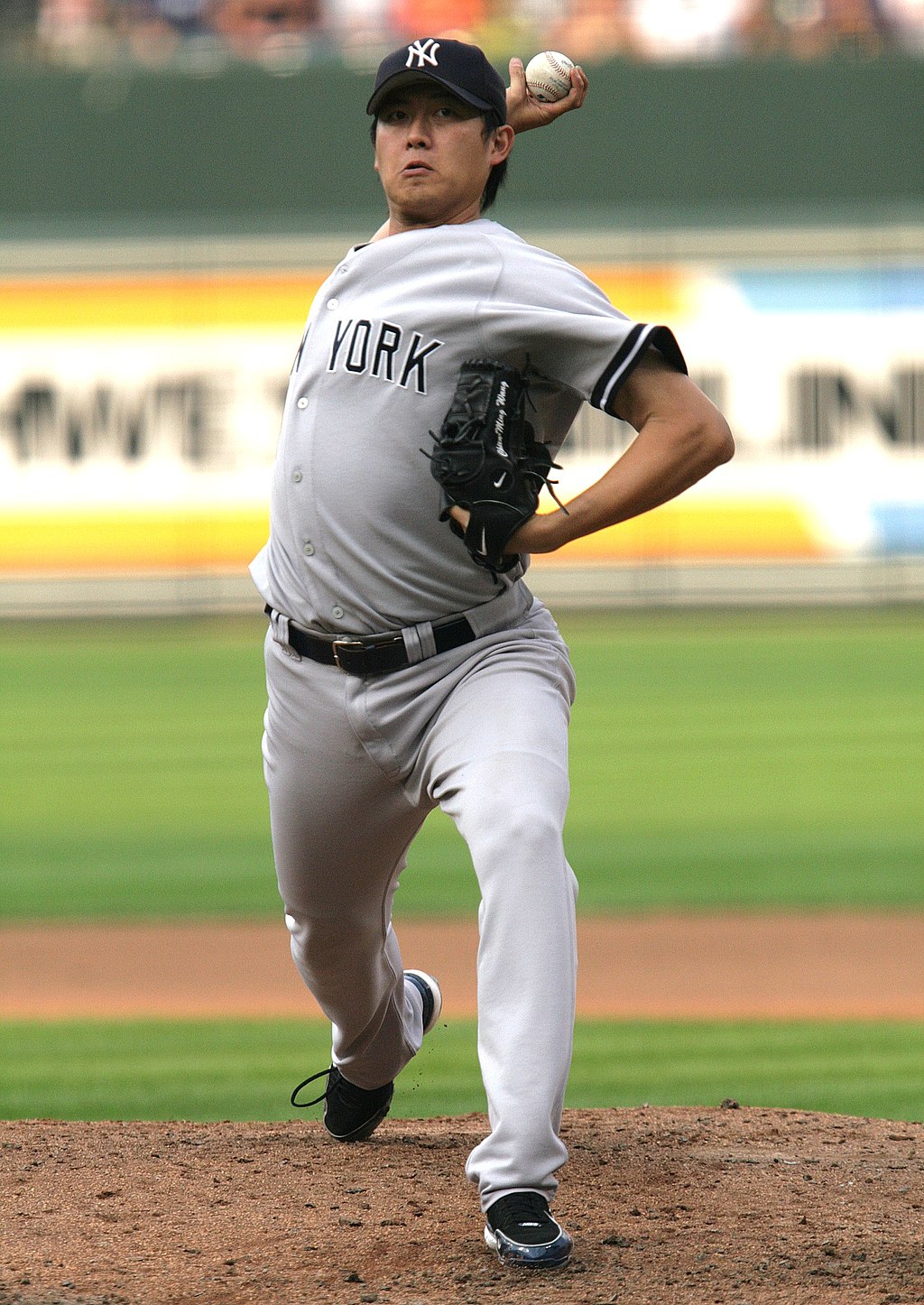 Mail Day brings in Taiwanese pitcher Chien-Ming Wang who had