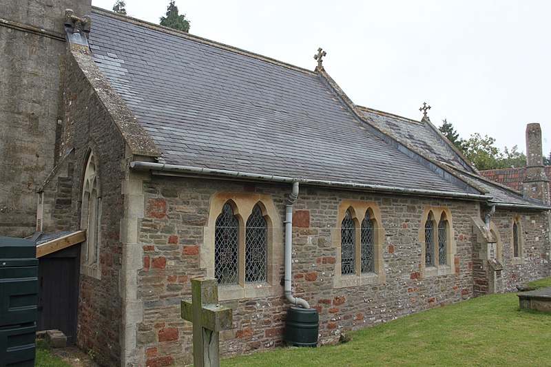 File:Church of St Leonard, Chlewood 4.JPG