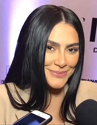 <span class="mw-page-title-main">Cléo Pires</span> Brazilian actress and singer (born 1982)