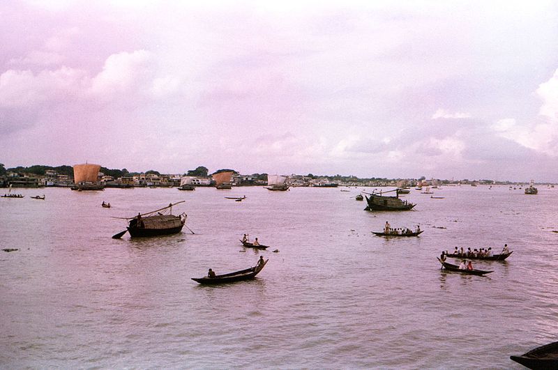 File:Country boats on the Meghna River.jpg