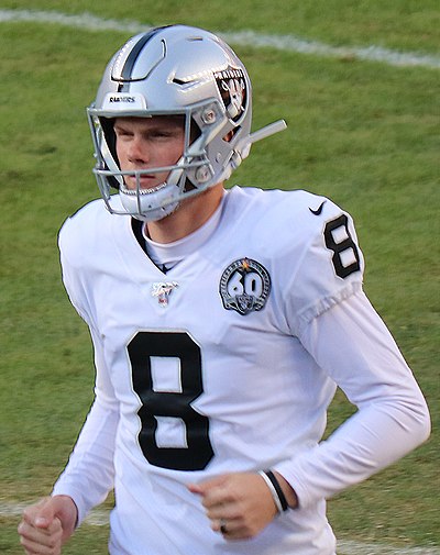Carlson playing the Oakland Raiders in 2019.