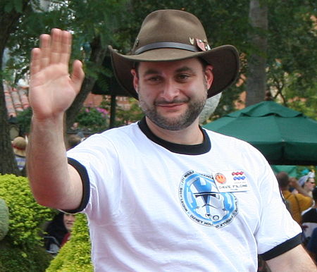 Tập_tin:Dave_Filoni.jpg