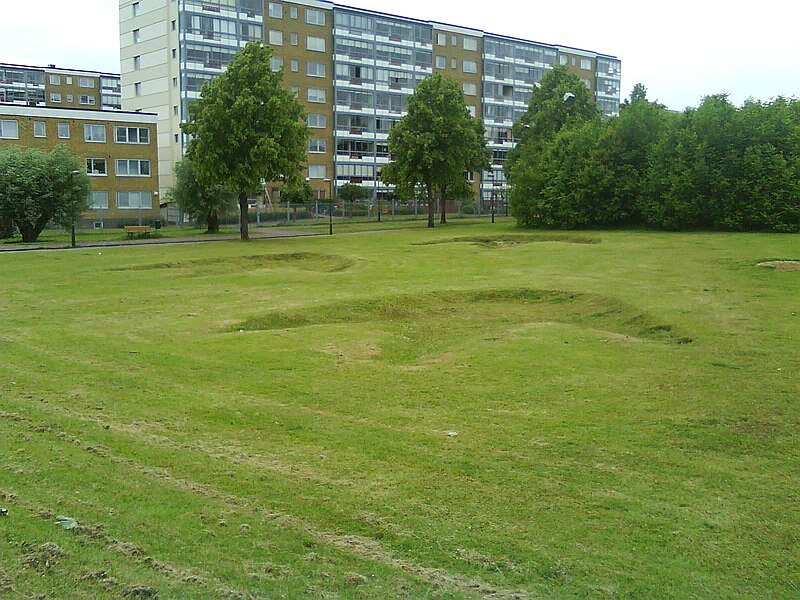 File:Dinosaurie-parken.jpg