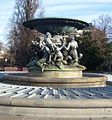 Brunnen "Stürmische Wogen" am Dresdner Albertplatz, Künstler: Robert Diez