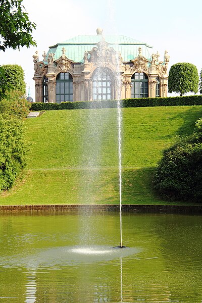 File:Dresden Zwinger 2018-05-11zzz.jpg