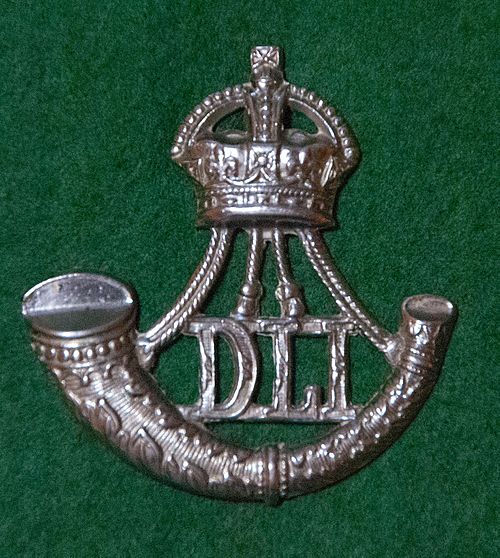 Cap badge of the Durham Light Infantry, King's crown version (1902–53).