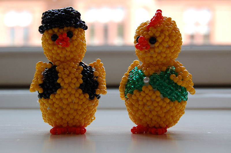 File:EasterDecorations Beadwork.JPG