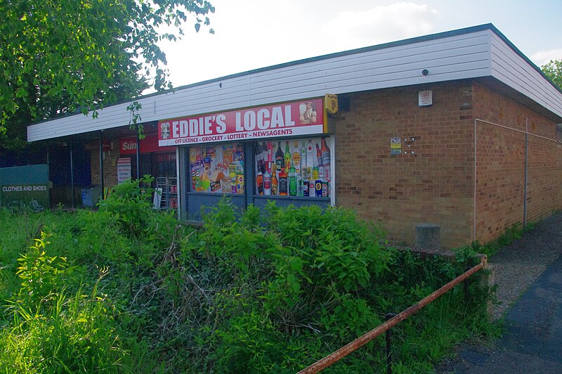 File:Eddie's Local convenience store, Elm Hatch Harlow, Essex.jpg