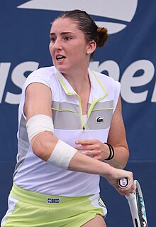 Elsa Jacquemot (2023 US Open) 09 (cropped).jpg