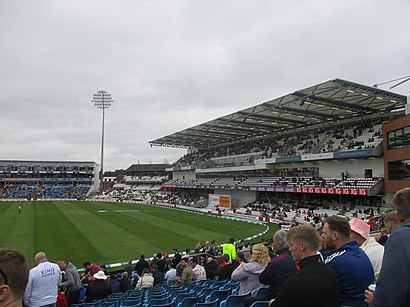 How to get to Leeds Cricket Ground with public transport- About the place