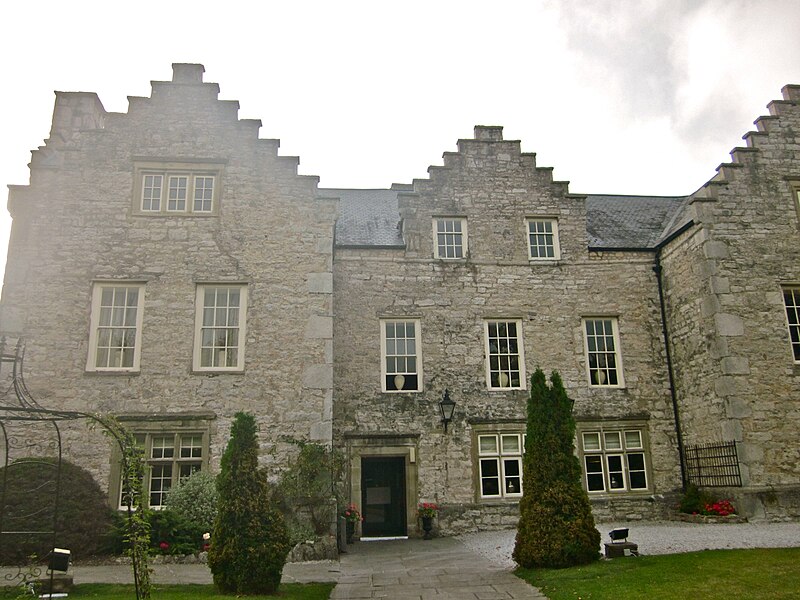 File:Faenol Fawr, Bodelwyddan 04.JPG