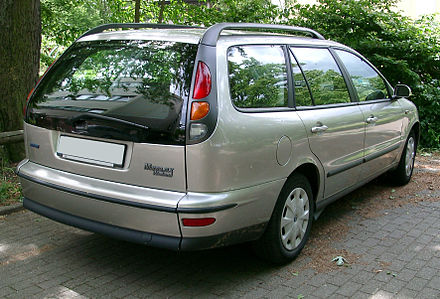 Rear view of the Fiat Marea Weekend