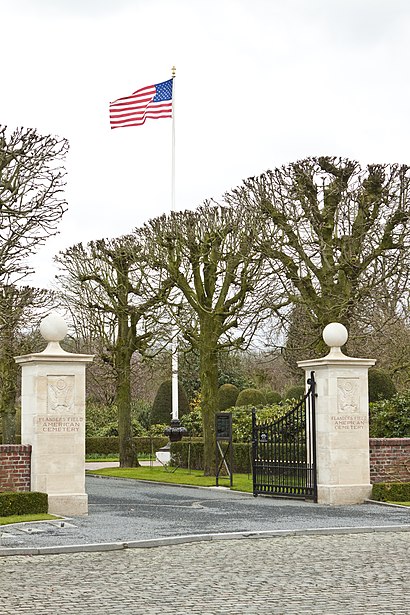 Comment aller à Flanders Field American Cemetery And Memorial en transport en commun - A propos de cet endroit