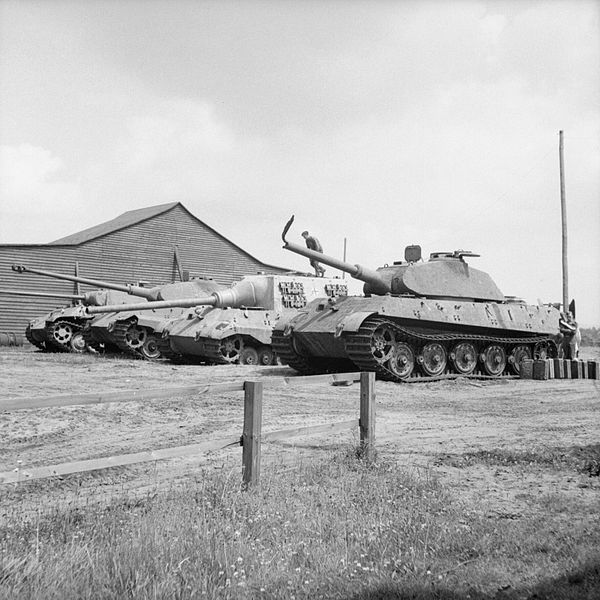 File:Four German heavy tanks at the Henschel tank testing ground at Haustenbeck near Paderborn, Germany, June 1945. BU8016.jpg